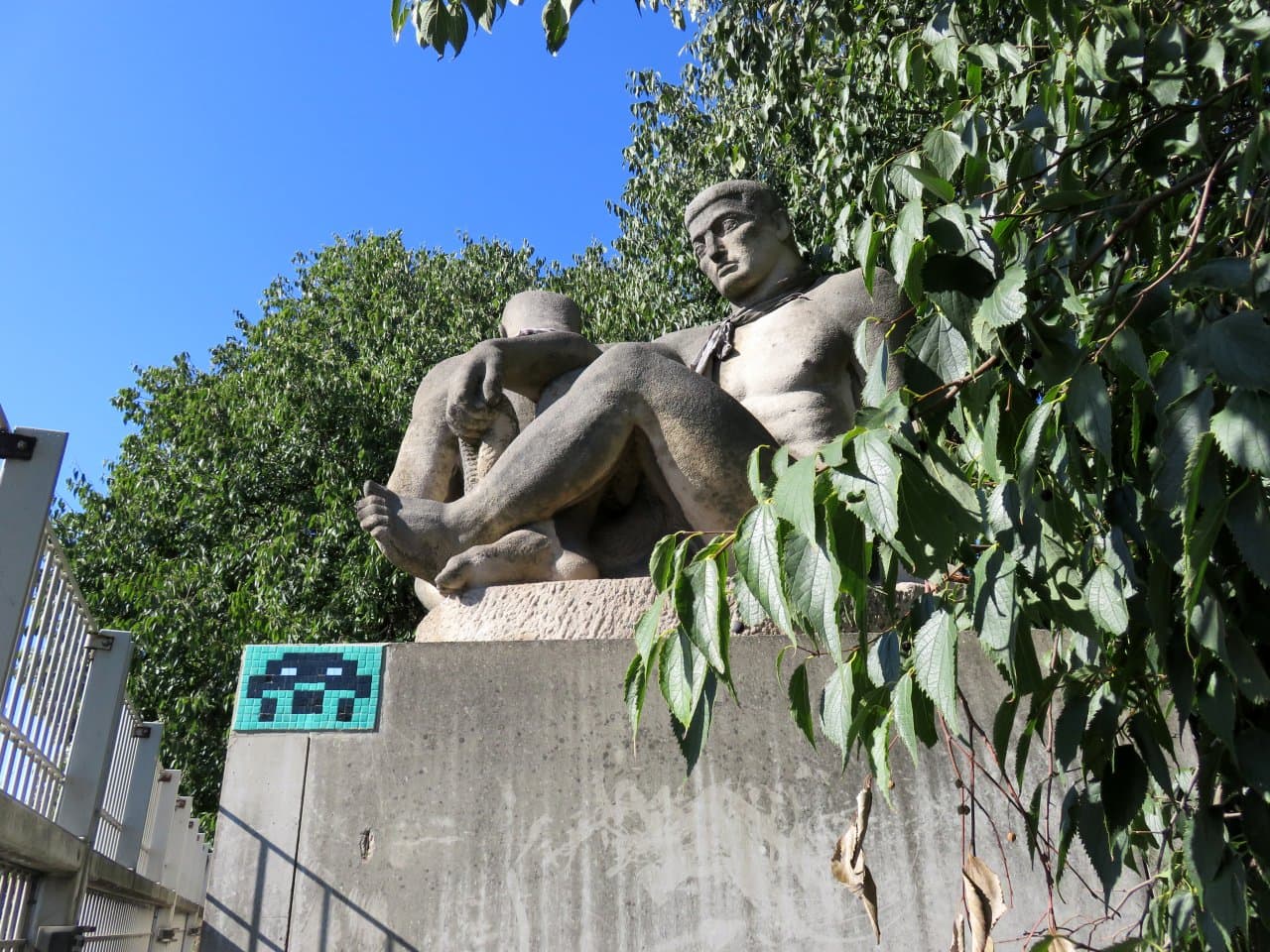 Invader PA_863