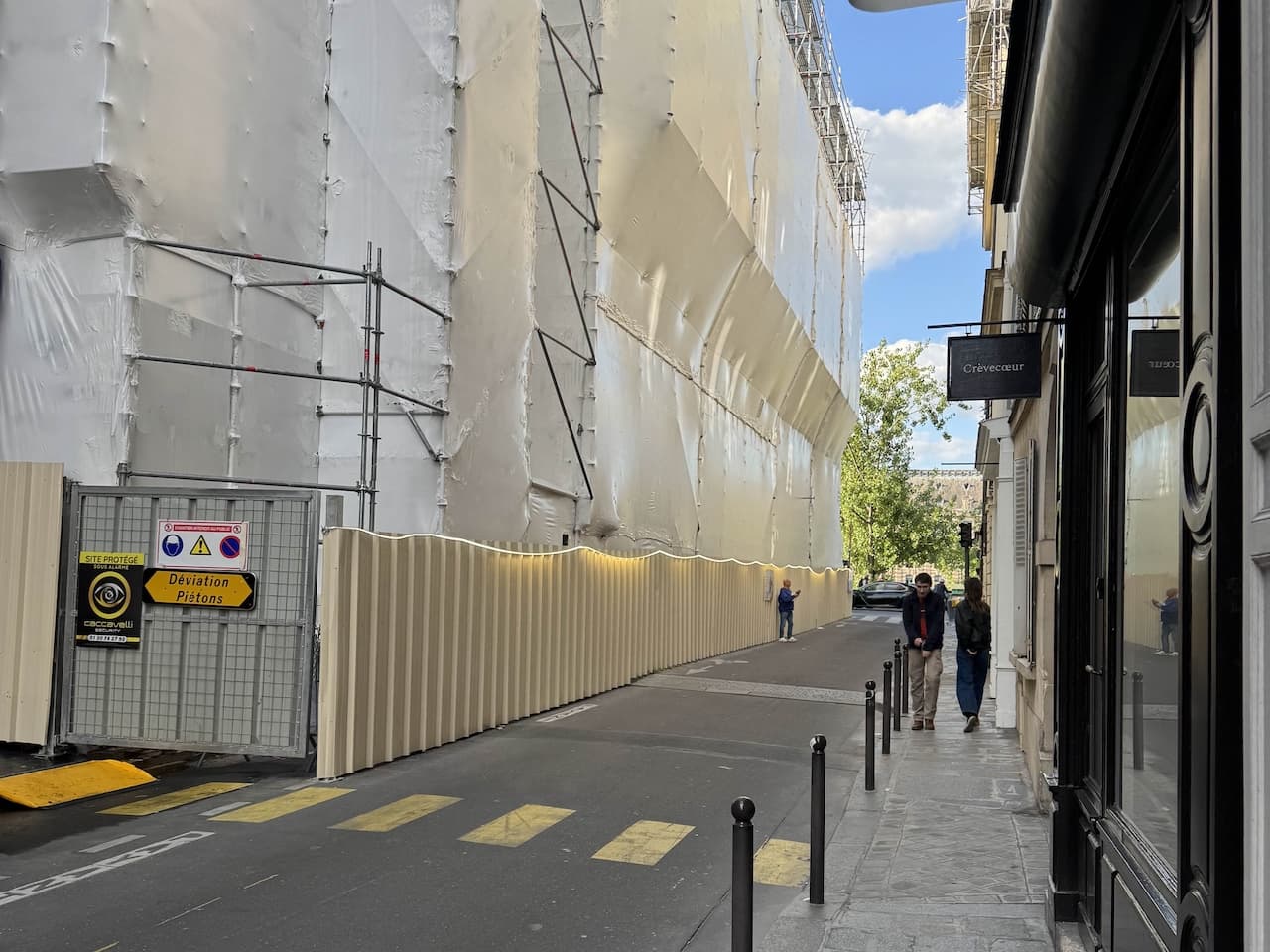 Invader PA_880