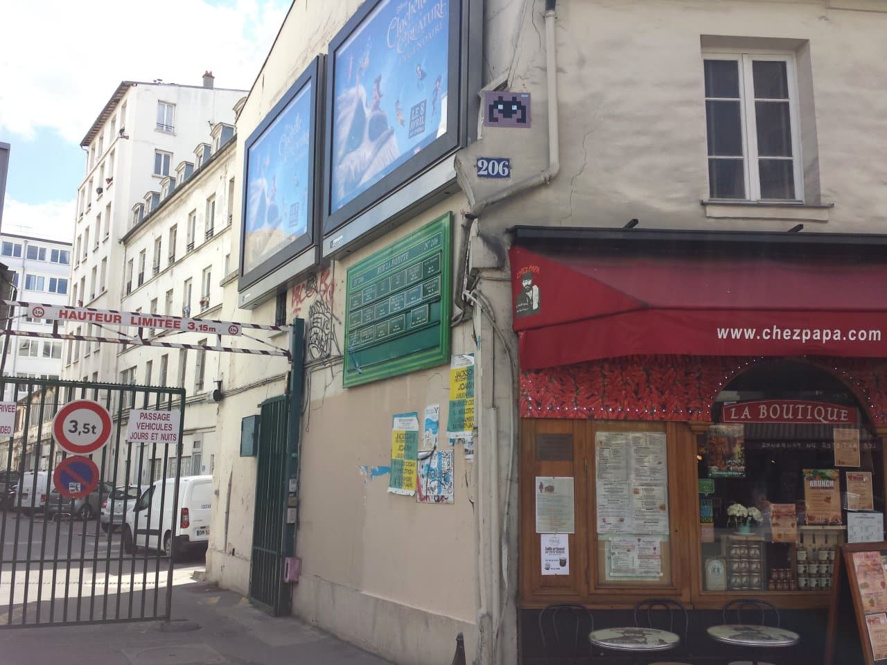 Invader PA_884