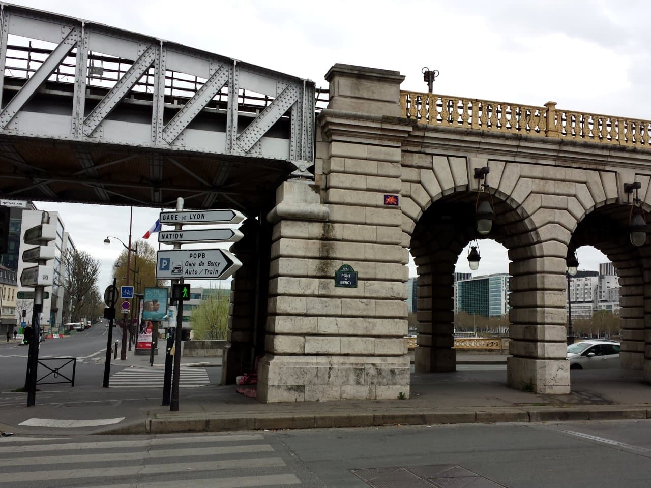 Invader PA_922