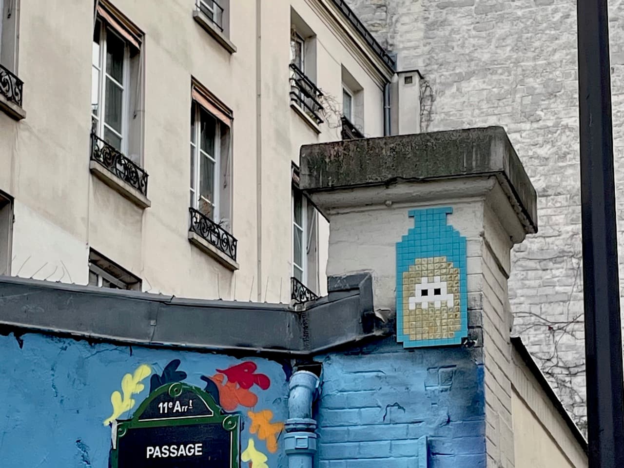 Invader PA_927