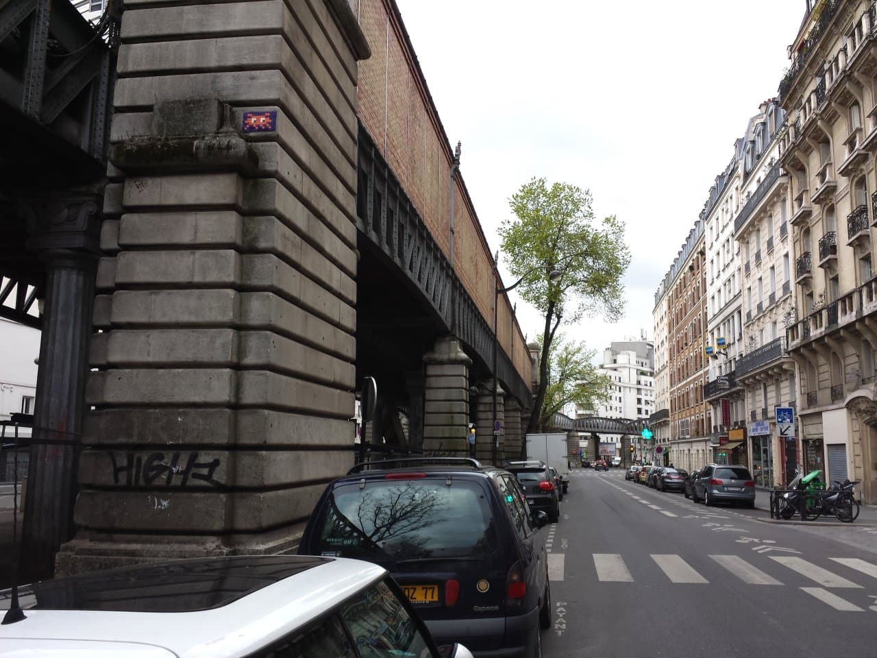 Invader PA_951