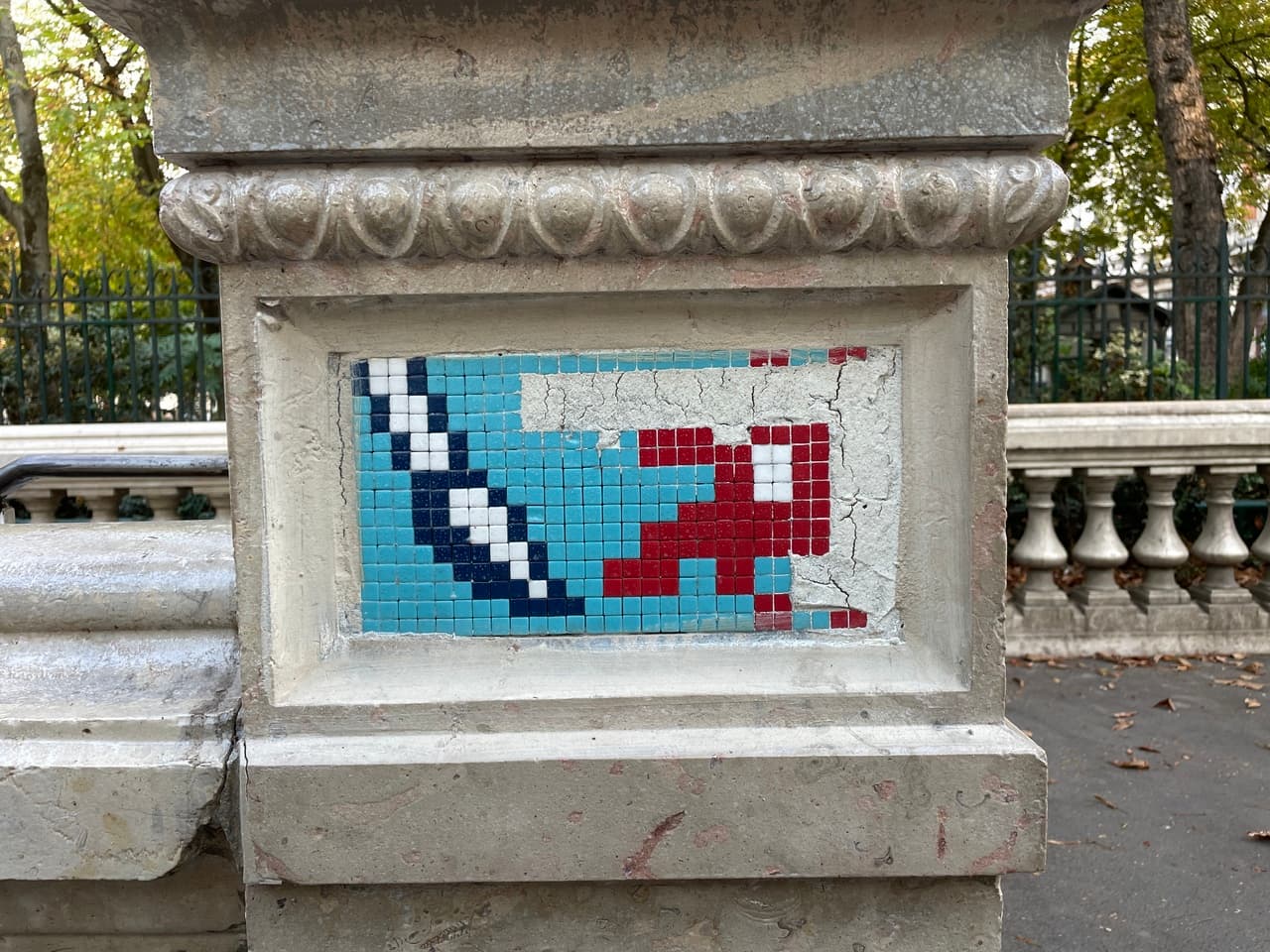 Invader PA_973