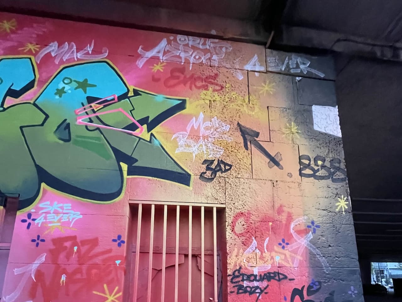 Invader PA_994