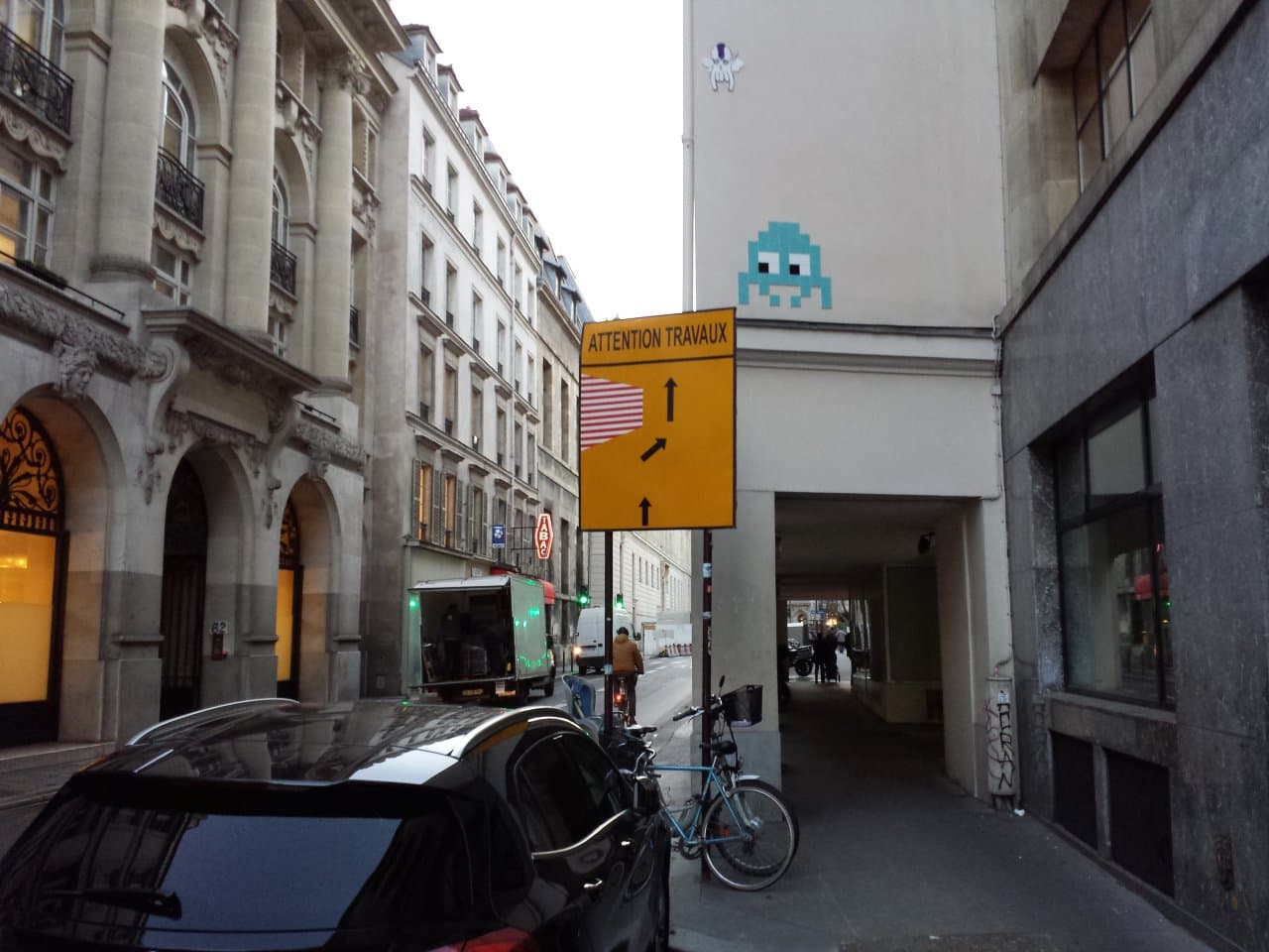 Invader PA_1008