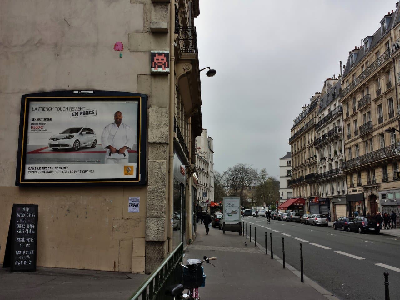 Invader PA_1046
