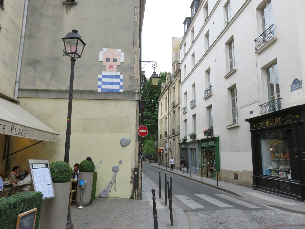 Invader PA_1102