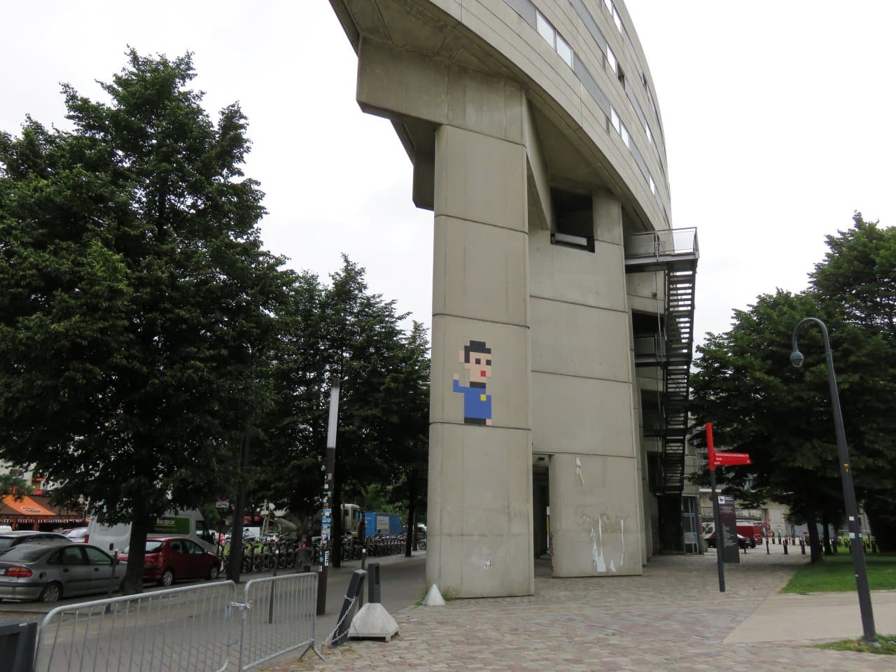 Invader PA_1122