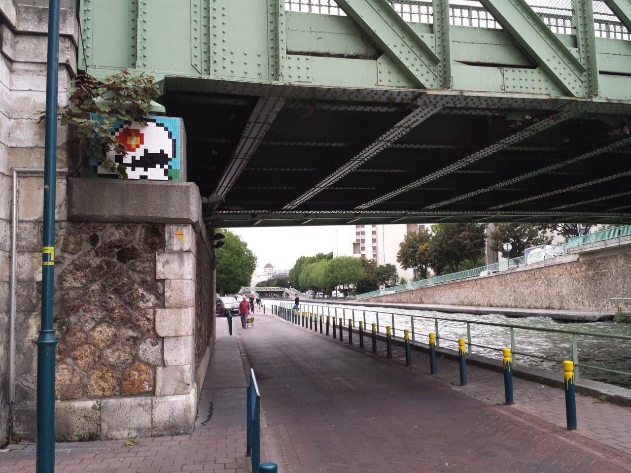 Invader PA_1137