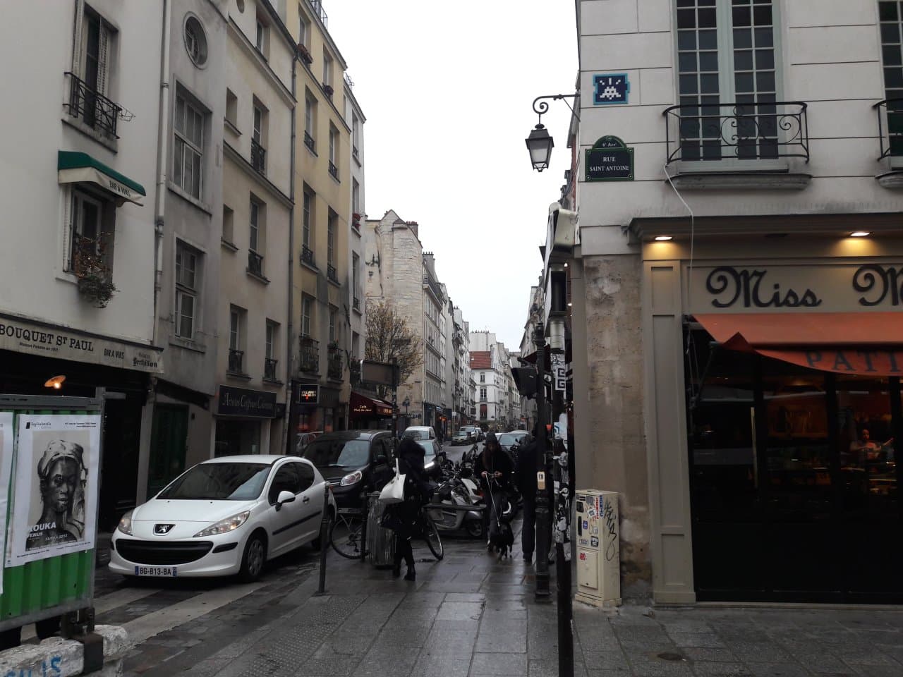 Invader PA_1153