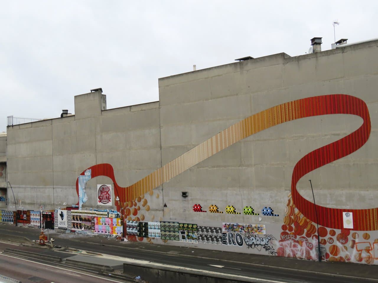 Invader PA_1192