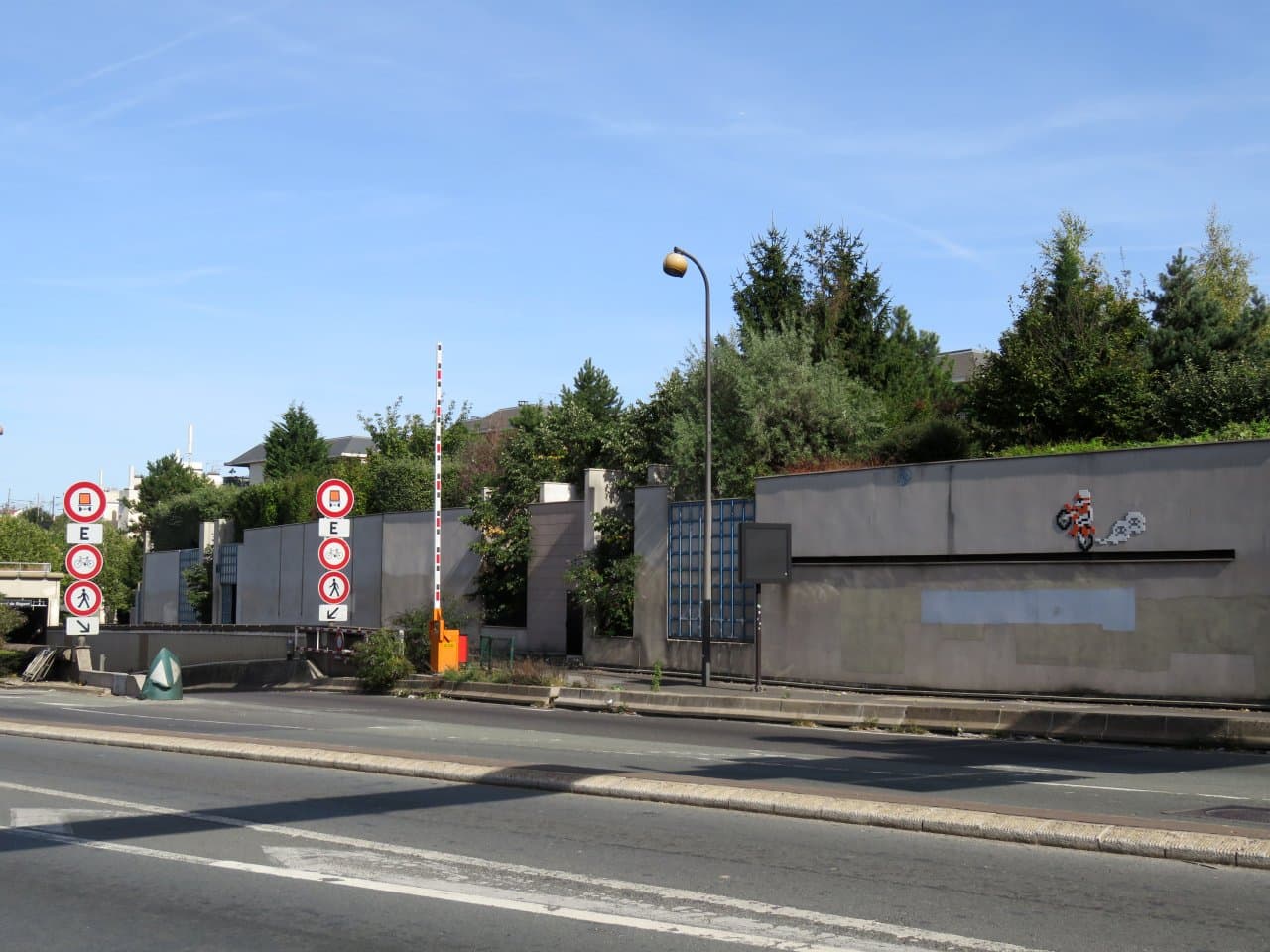 Invader PA_1259