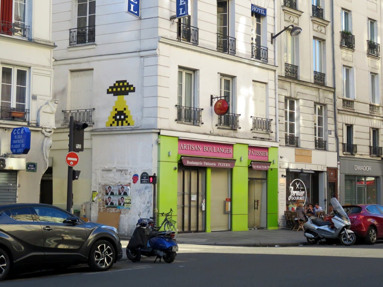 Invader PA_1281