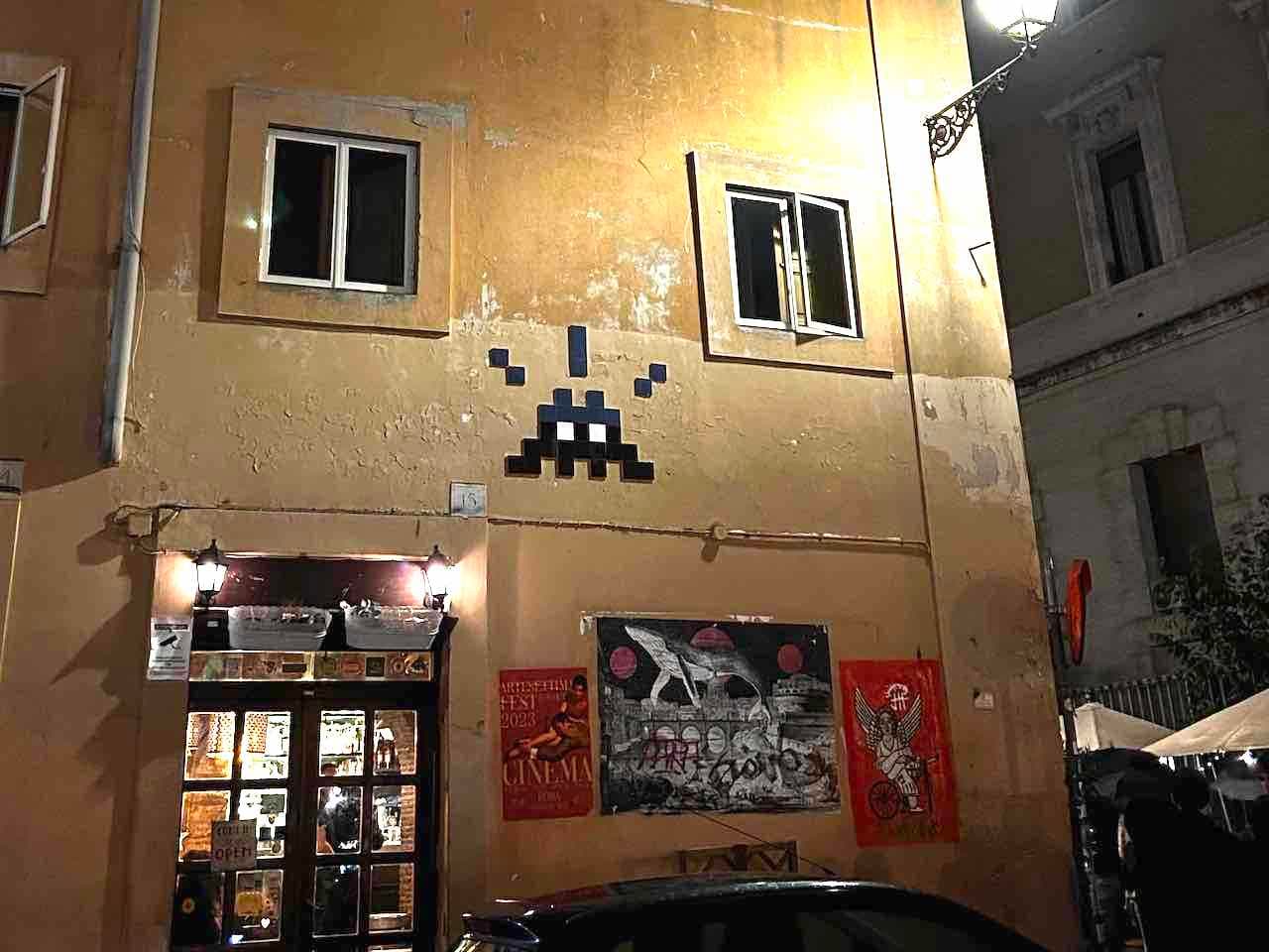 Invader ROM_09